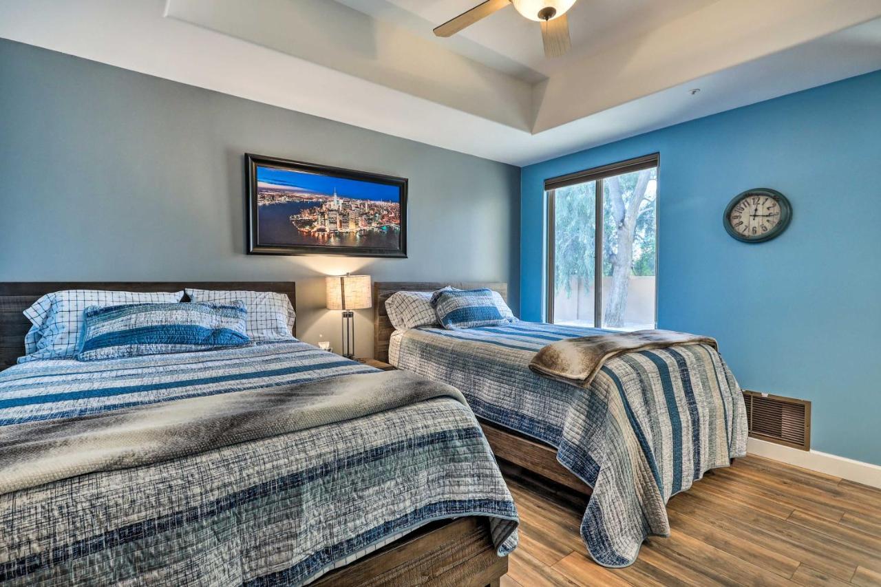Lavish Estate With Sports Court And Theater! Holiday home Scottsdale